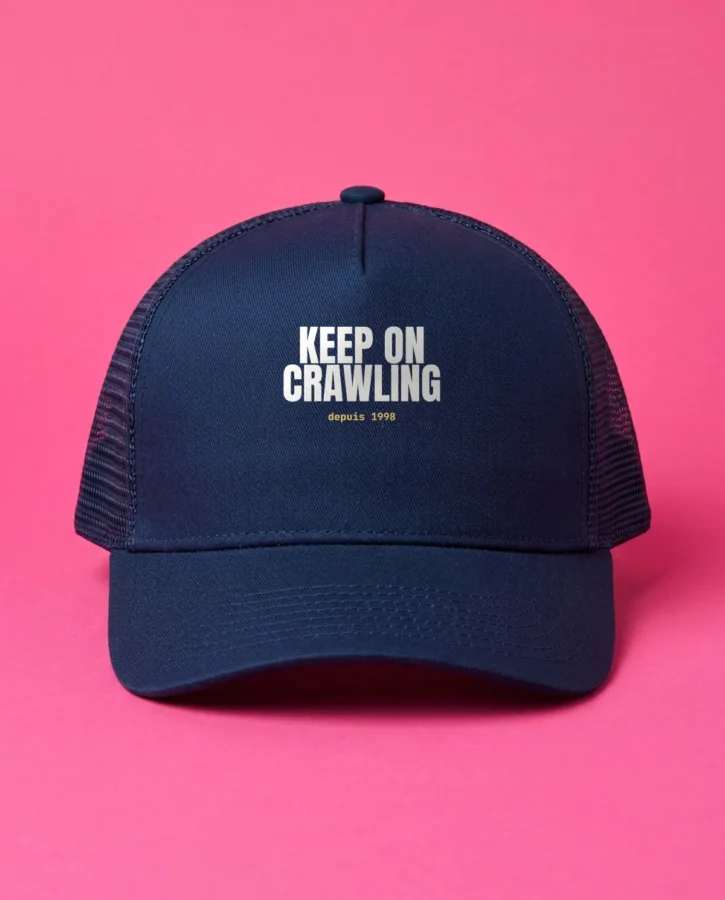 Keep on crawling – Casquettes, bobs, bananes et tabliers