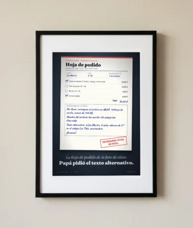 Foto de clase: texto alternativo solicitado – Pósters