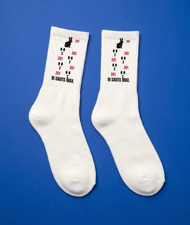 301, 301, 301 : dix sauts maximum – Chaussettes 404